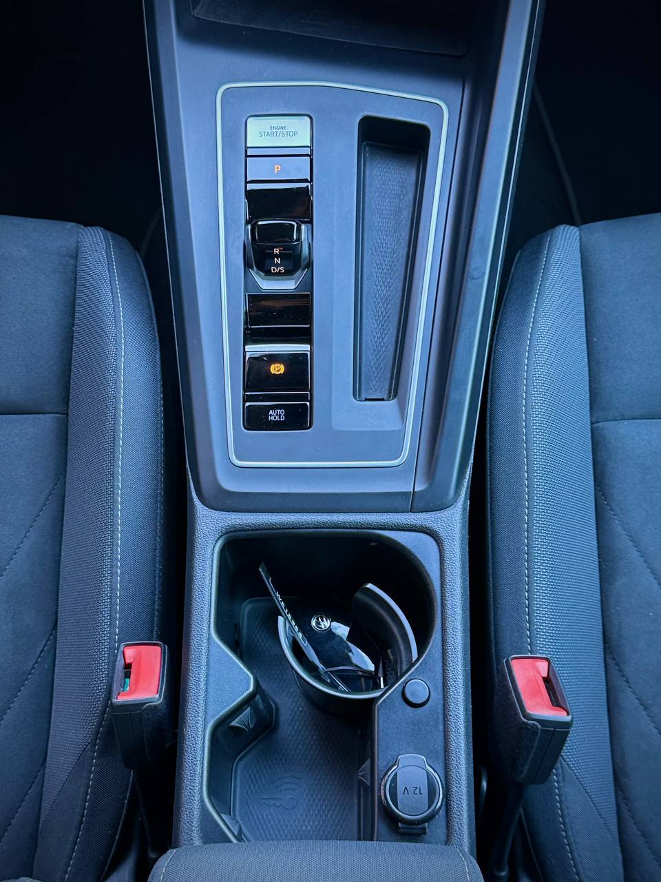 VW Golf 8 2.0tdi