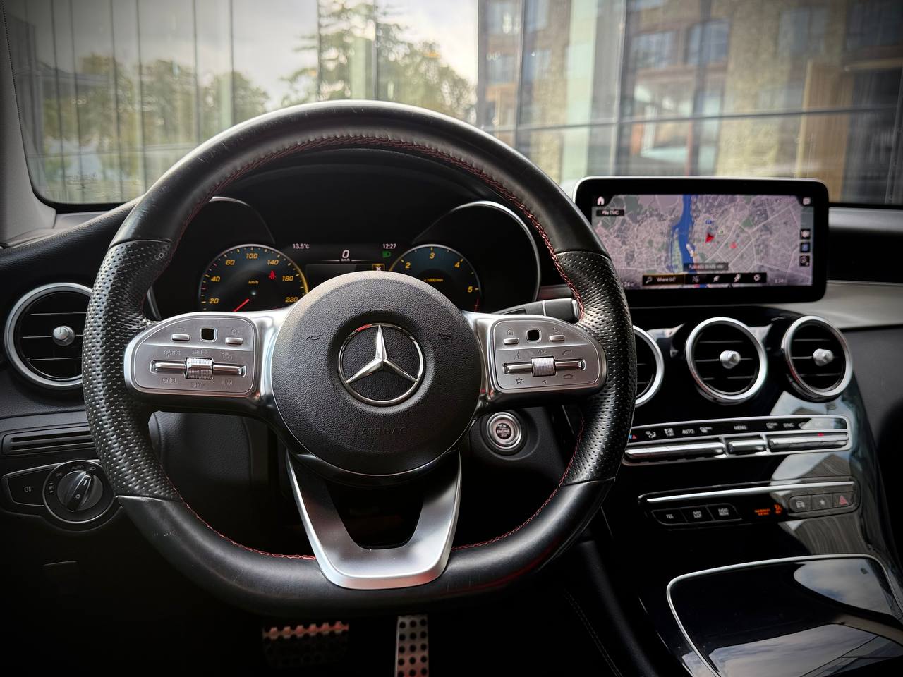 Mercedes-Benz 220D 4Matic AMG Pack