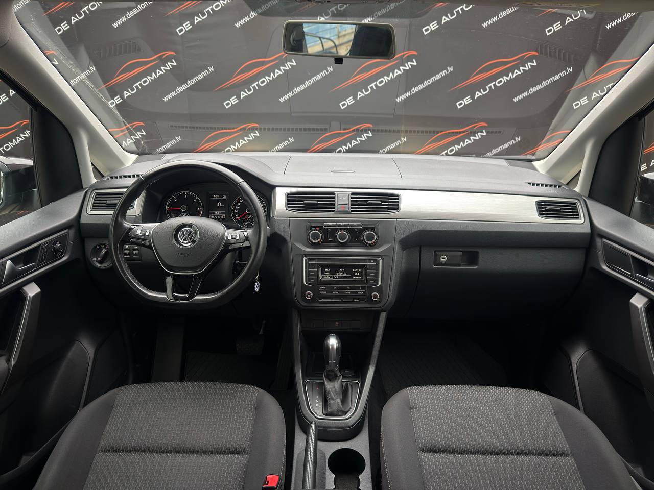 VW Caddy 2.0 TDI DSG