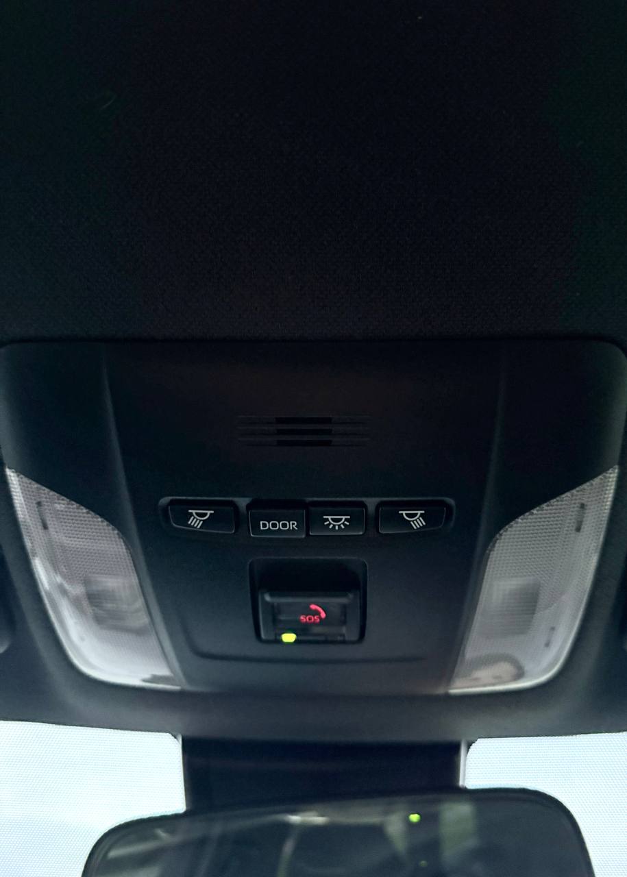 Toyota Corolla 1.8 Hybrid