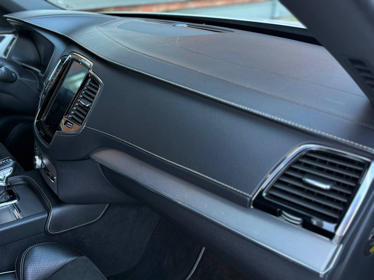 Volvo XC90 D5 AWD R-Design