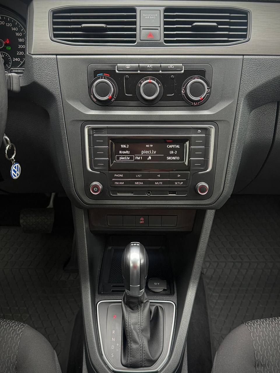 VW Caddy 2.0 TDI DSG