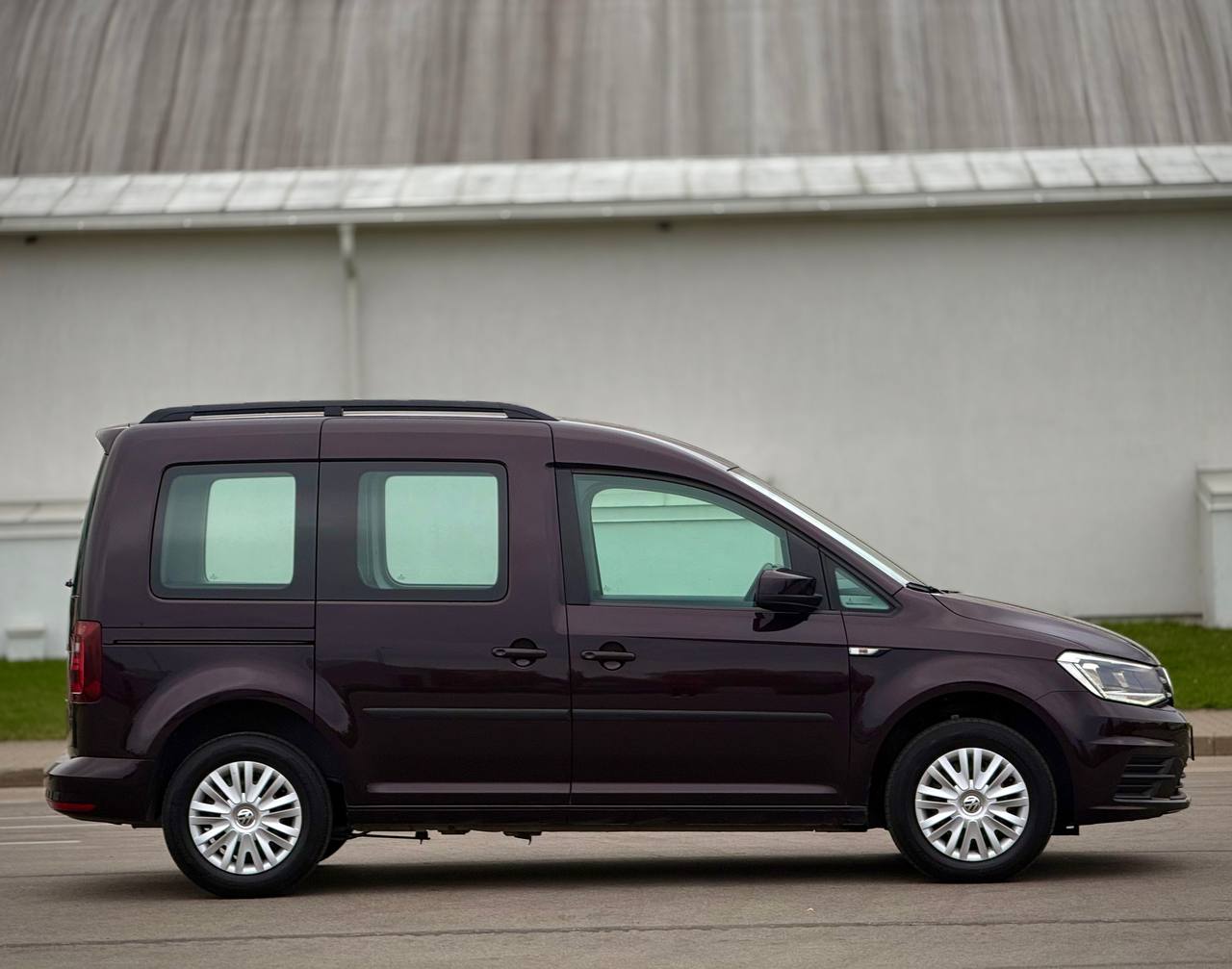 VW Caddy 2.0 TDI DSG