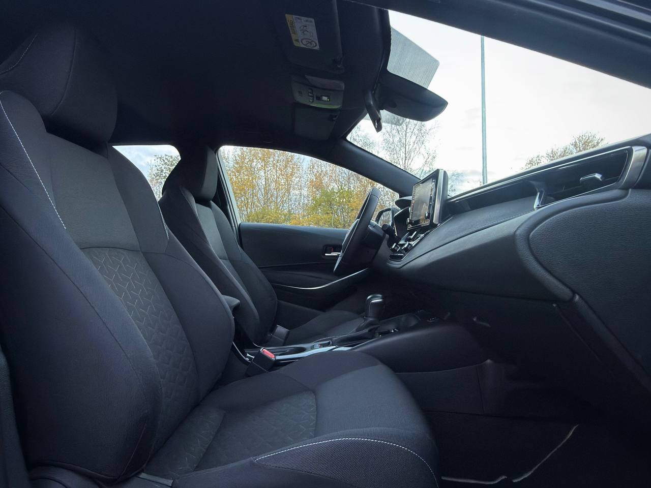 Toyota Corolla 1.8 Hybrid
