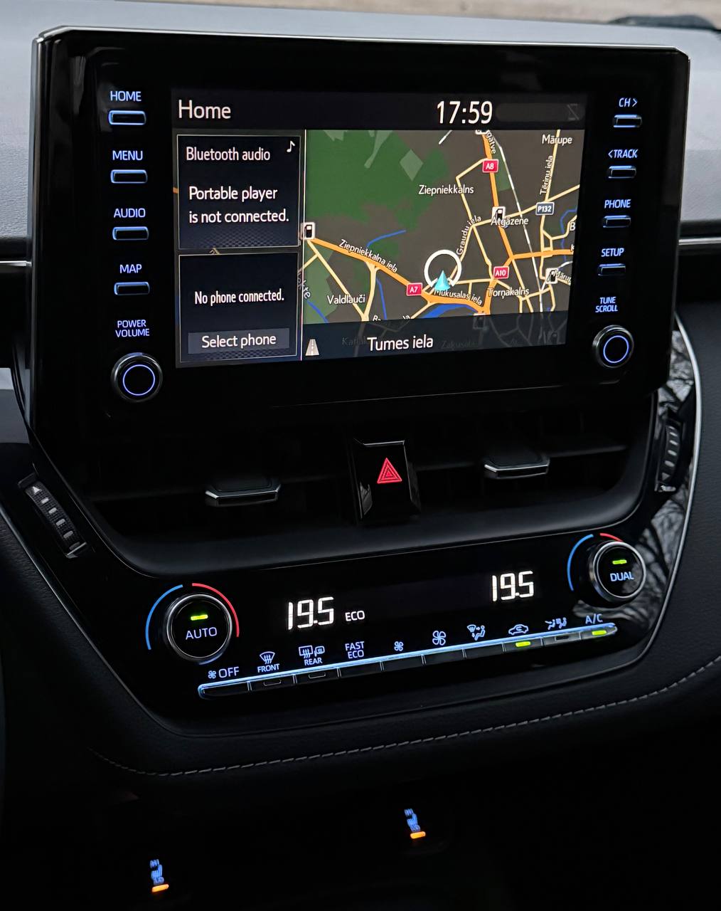 Toyota Corolla 1.8 Hybrid