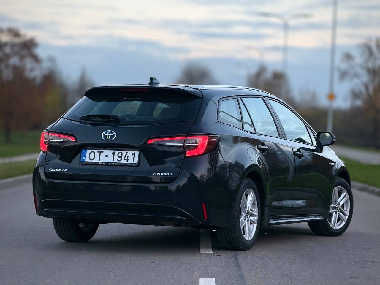 Toyota Corolla 1.8 Hybrid