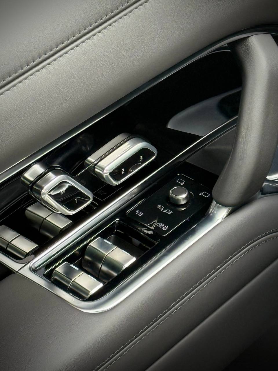 Land Rover Range Rover Autobiography
