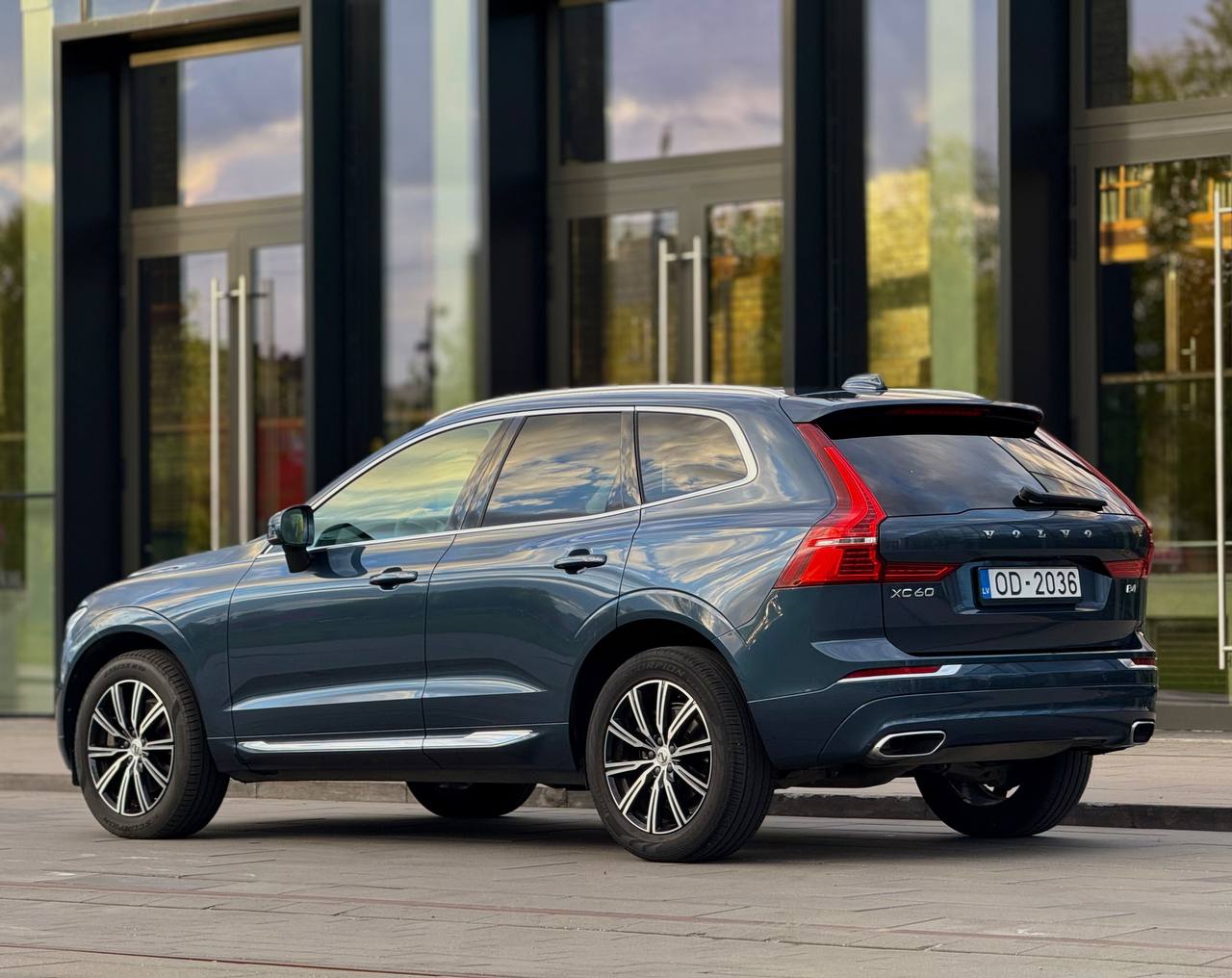 Volvo XC60 Awd B4