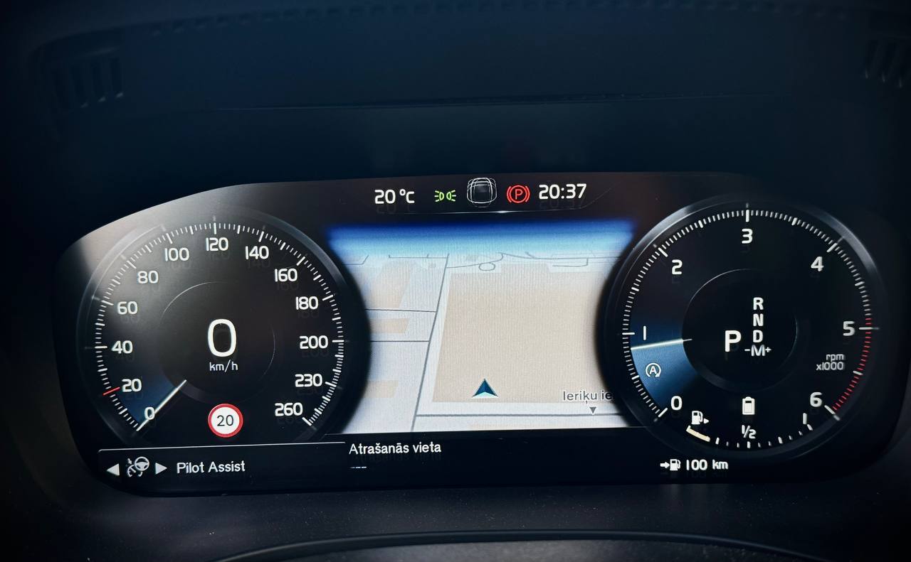 Volvo Xc60 R-design B4 Awd