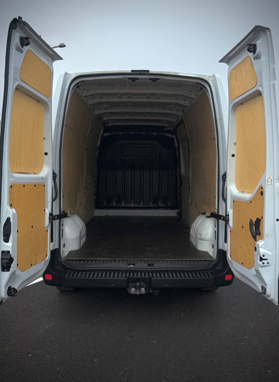 Renault Master 2.3D L3H2 FWD