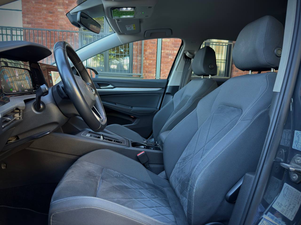 VW Golf 8 2.0tdi