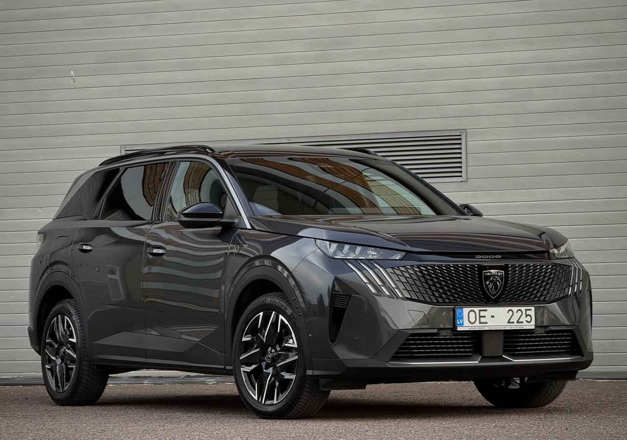 Peugeot 5008 GT Hybrid 136 E-Dcs6