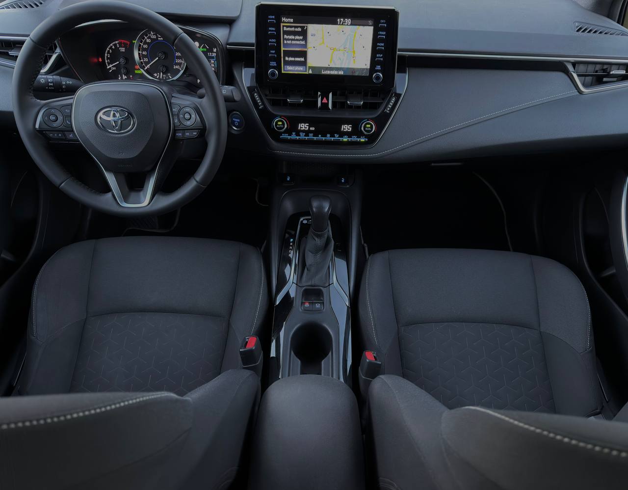Toyota Corolla 1.8 Hybrid